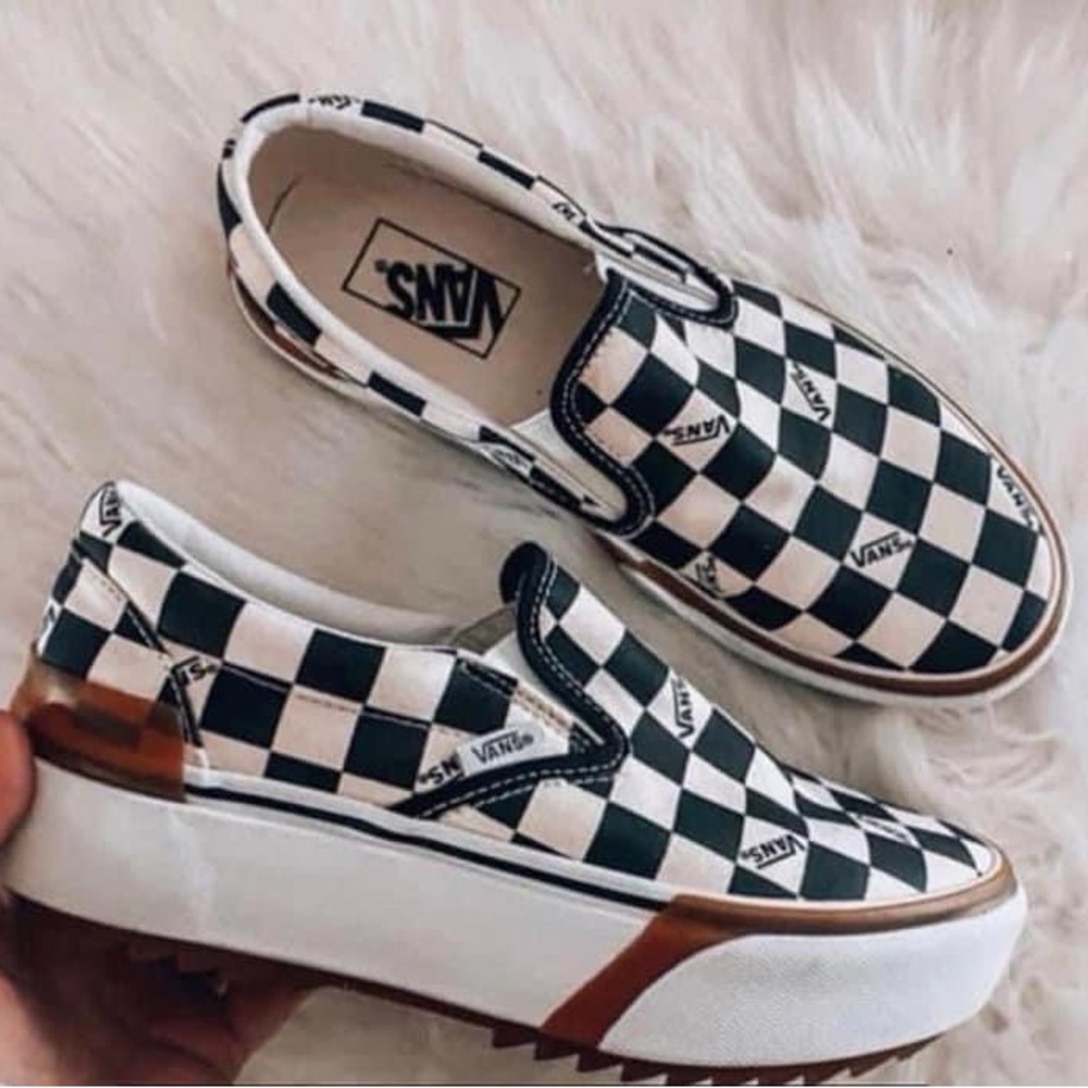 Vans checkered platforms!